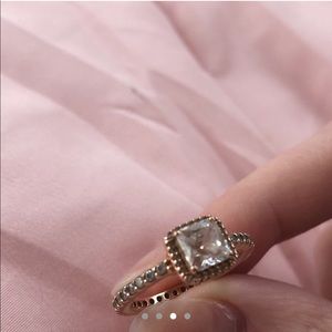 Pandora rose gold ring
